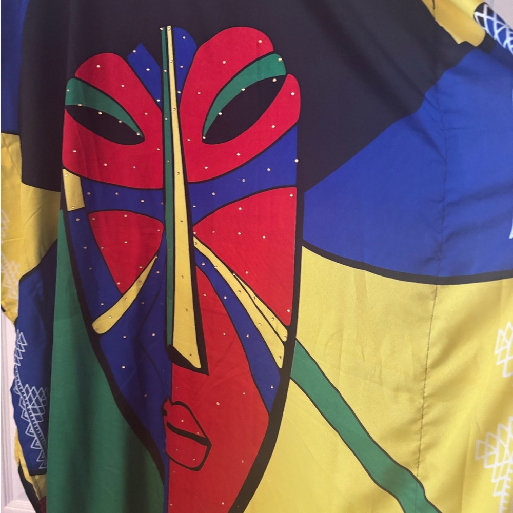 Women’s Multicolor Abstract Face Kaftan - Picture 3 of 4